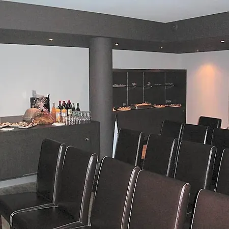 Bar Le Globe 2*
