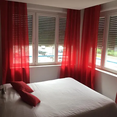 Hotell Bar Le Globe Saint-Die-des-Vosges