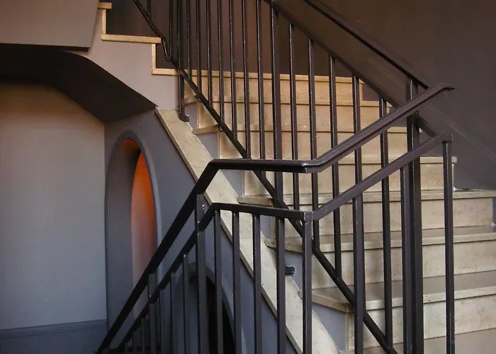 地球酒店酒吧 酒店 2*